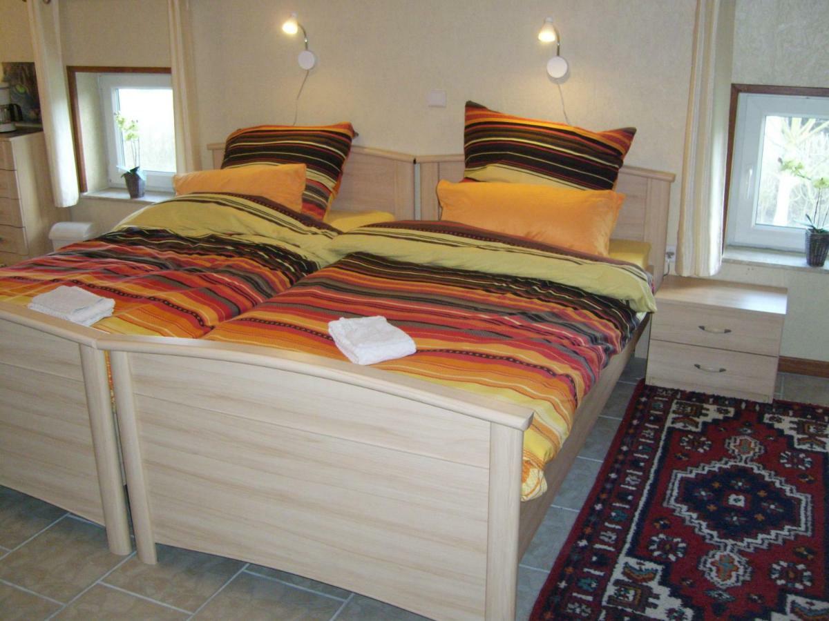 B & B Gross Methling Dargun Exteriér fotografie
