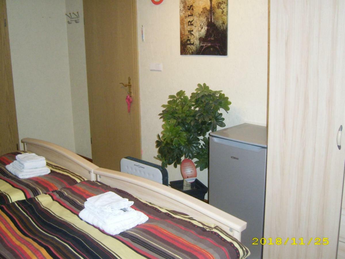 B & B Gross Methling Dargun Exteriér fotografie